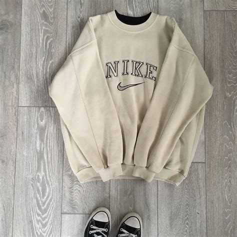 nike sweatshirt herren beige|Nike Sweatshirts .